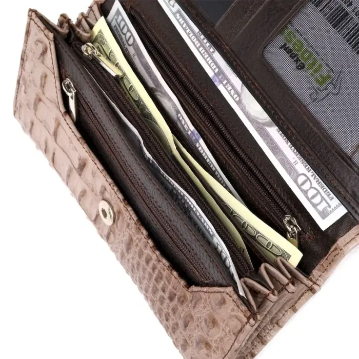 Стильный горизонтальный кошелек из натуральной кожи с тиснением под крокодила KARYA 21177 Бежевый
