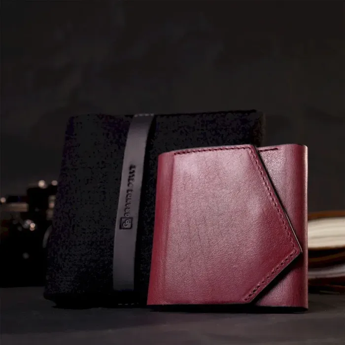 Стильний невеликий гаманець із натуральної шкіри GRANDE PELLE 16800 Марсала