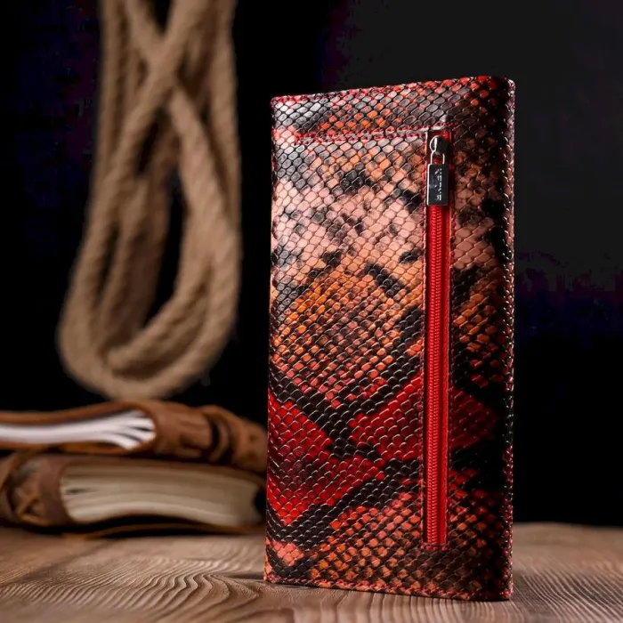 Стильный женский кошелек из натуральной фактурной кожи под змею KARYA 21010 Красный