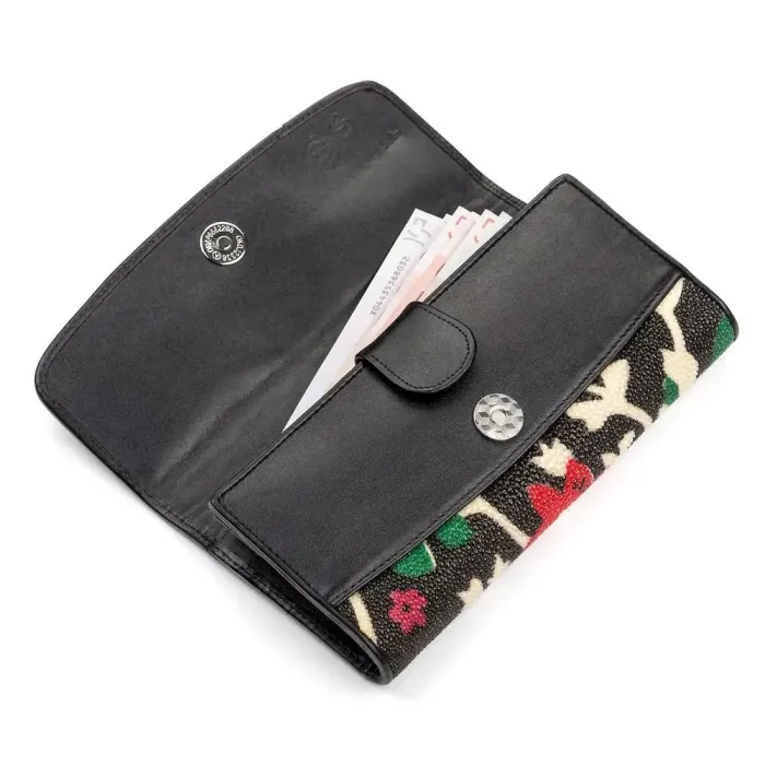 Гаманець жіночий STINGRAY LEATHER 18034 із натуральної шкіри морського ската Чорний