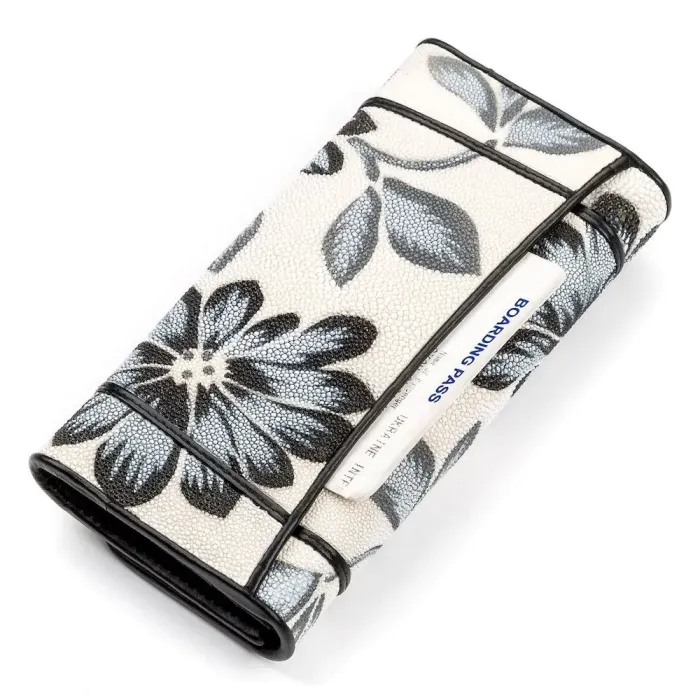 Гаманець жіночий STINGRAY LEATHER 18035 із натуральної шкіри морського ската Бежевий