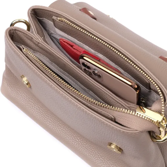 Сумка для стильных женщин с интересным ручкой из натуральной кожи Vintage 22337 Бежевый