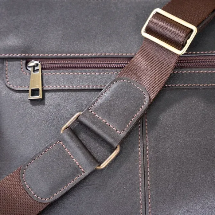 Сумка багатофункціональна чоловіча SHVIGEL 11178 у гладкій шкірі Коричнева