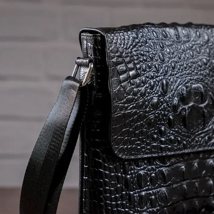 Сумка мужская вертикальная с тиснением под рептилию Vintage 14715 Черная