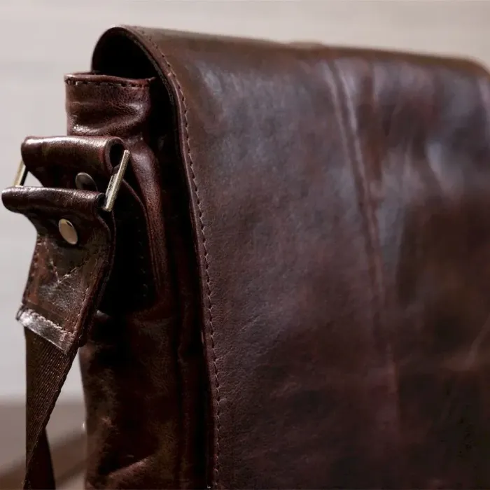 Сумка SHVIGEL 11042 шкіряна Коричнева