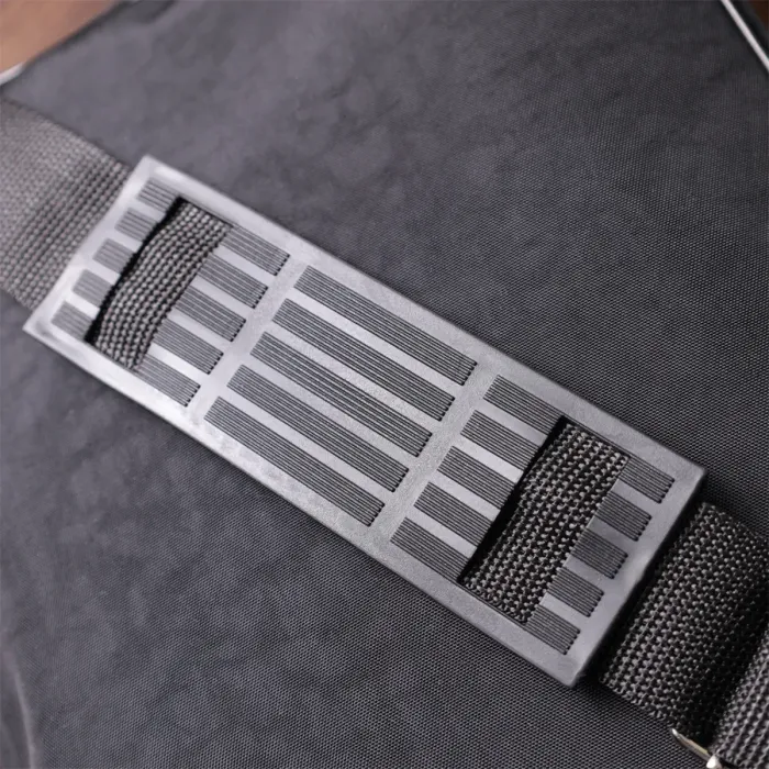 Текстильна чоловіча сумка з надійною пластиковою ручкою FABRA 22587 Чорний