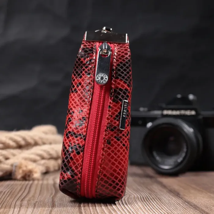 Зручна ключниця зі зміїним принтом з натуральної шкіри KARYA 22821