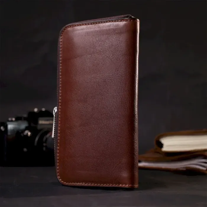 Зручний гаманець-клатч на блискавці з натуральної шкіри GRANDE PELLE 11659 Коричневий