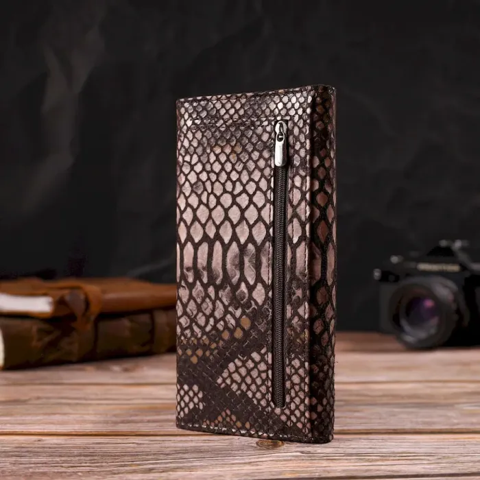 Ультрастильный женский кошелек из фактурной натуральной кожи с тиснением под змею CANPELLINI 21713 Разноцветный