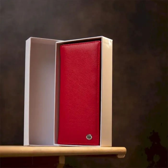 Універсальний жіночий гаманець ST Leather 19372 Червоний