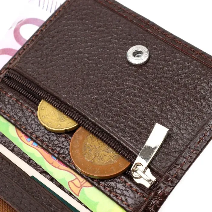 Вертикальне фактурне портмоне для чоловіків з натуральної шкіри з тисненням під крокодила BOND 22061 Коричневий