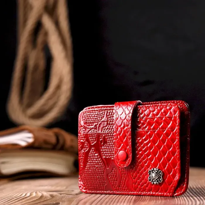 Візитниця із натуральної фактурної шкіри під змію KARYA 20959 Червоний