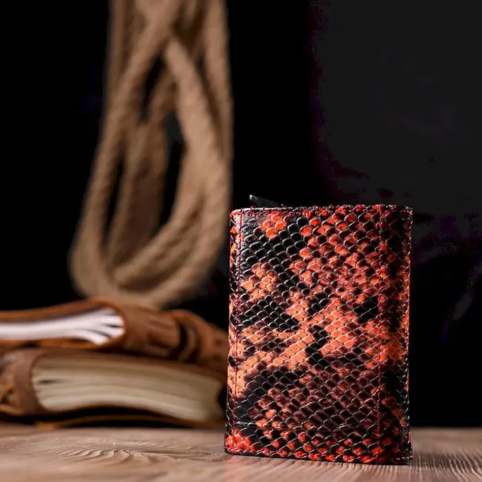 Візитниця з натуральної фактурної шкіри під змію KARYA 20982