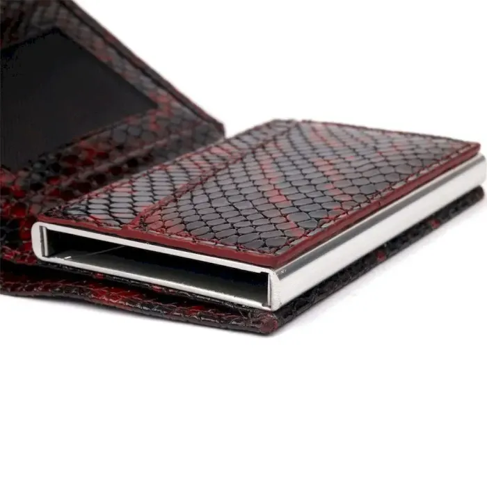 Візитниця з натуральної фактурної шкіри під змію KARYA 20984