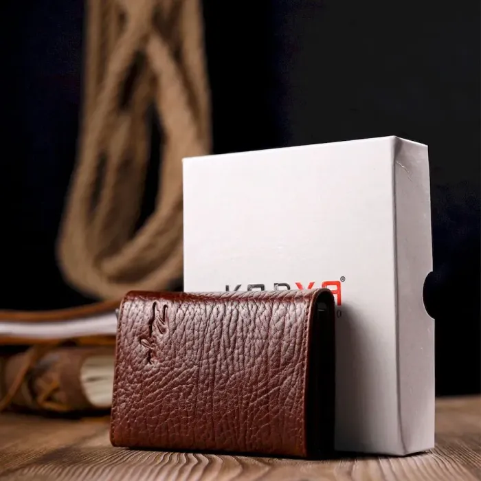 Візитниця з натуральної крупнозернистої шкіри KARYA 20979 Коричневий