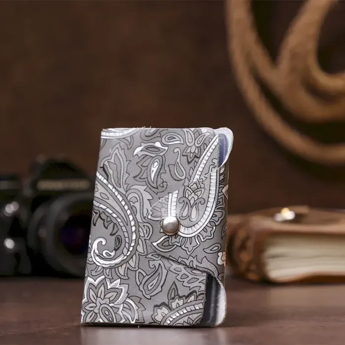 Візитниця шкіряна вертикальна сіра з візерунком Shvigel 19082