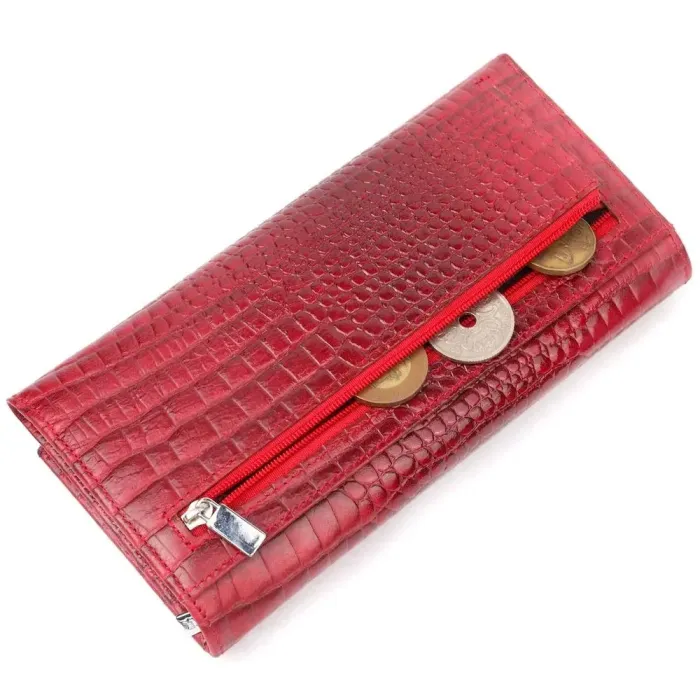 Вместительный горизонтальный кошелек из натуральной кожи с тиснением под крокодила KARYA 21173 Красный