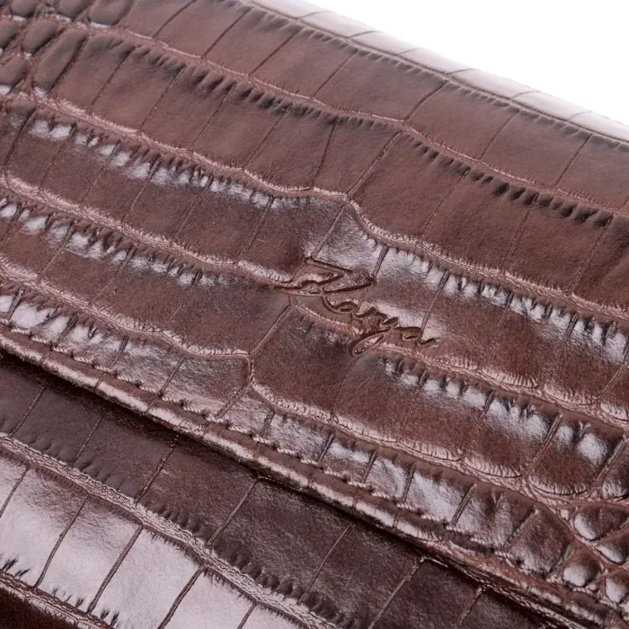 Вместительный мужской клатч с клапаном KARYA 20910 кожаный Коричневый