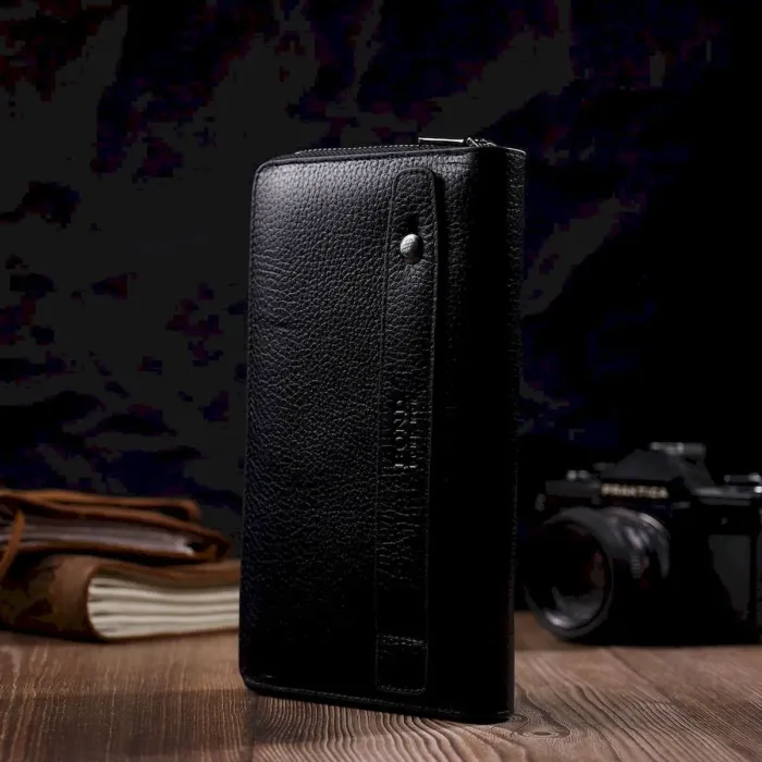 Місткий чоловічий клатч з одним відділенням з натуральної шкіри BOND 22029 Чорний