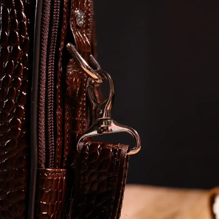 Вместительный мужской мессенджер из фактурной кожи KARYA 20898 Коричневый