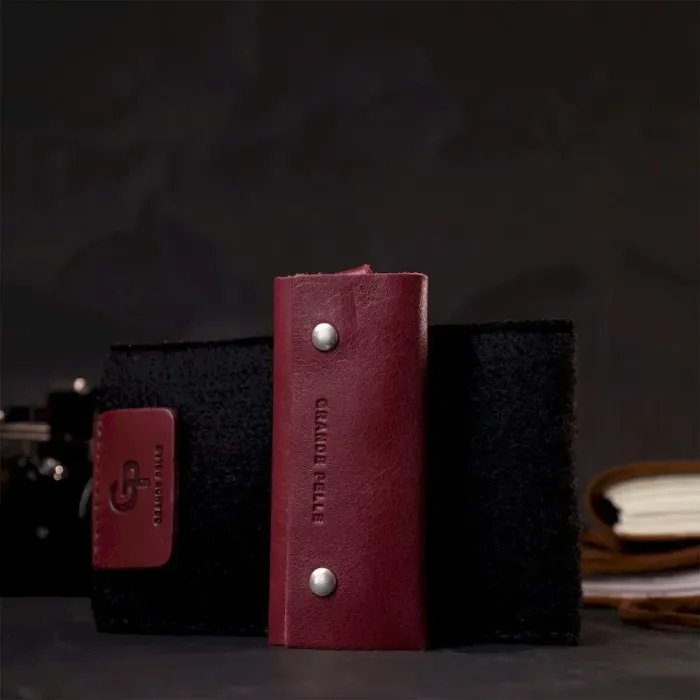 Жіноча шкіряна ключниця на кнопках GRANDE PELLE 11640 Марсала