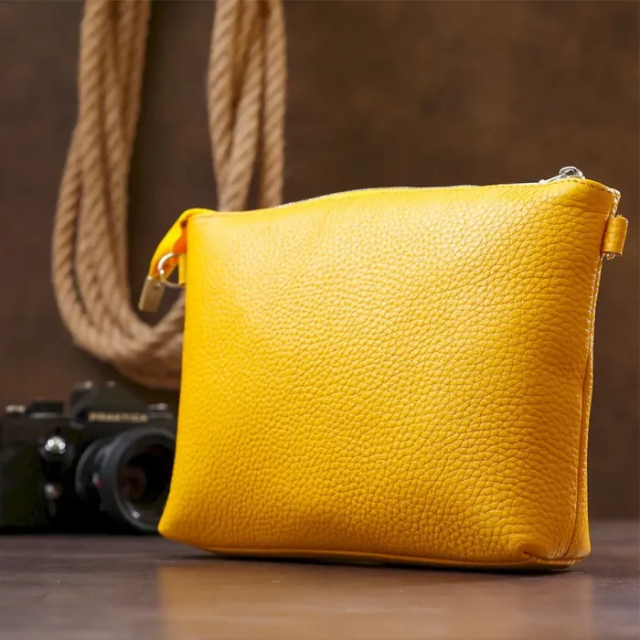 Женская сумка кросс-боди из натуральной кожи Shvigel 16344 Желтый