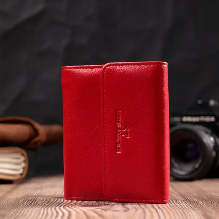 Жіночий яскравий гаманець із монетницею з натуральної шкіри ST Leather 19493 Червоний