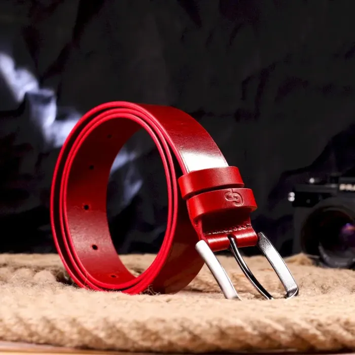 Жіночий яскравий ремінь із натуральної шкіри Grande Pelle 21457 Червоний