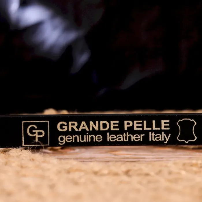 Жіночий ремінь із натуральної шкіри у вінтажному стилі Grande Pelle 21444 Чорний